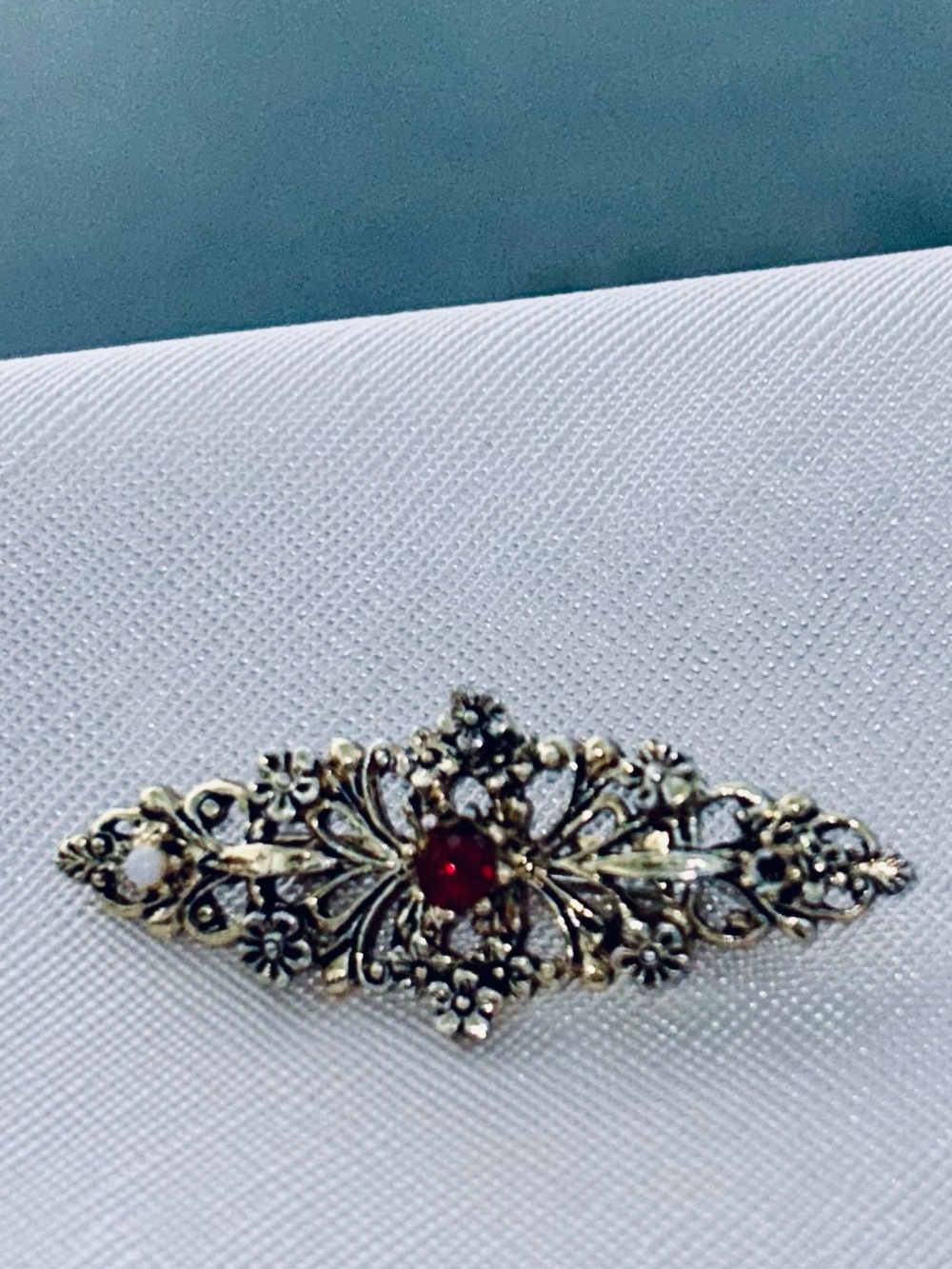 Ornate Gold-Tone Vintage Gorgeous Brooch with Red Gem Center